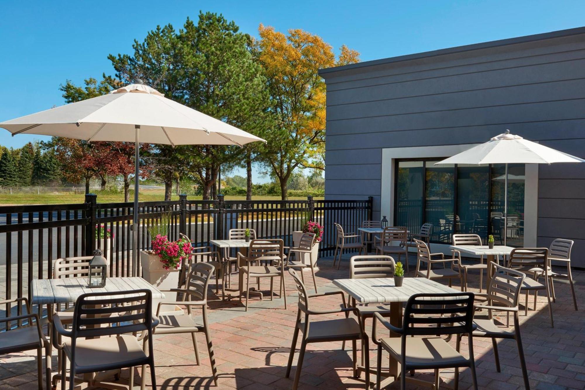 Four Points By Sheraton Hamilton - Stoney Creek Exterior foto